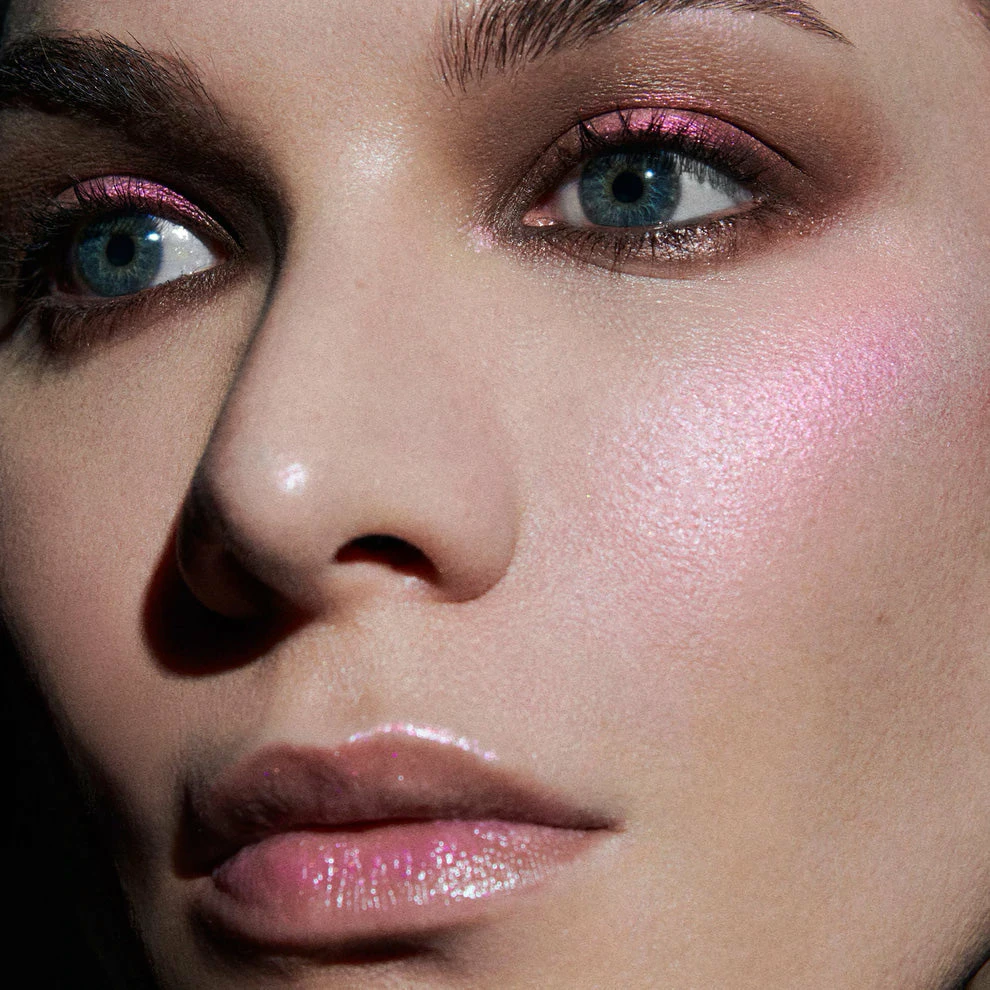 27 Rosiers Extra/Ordinaire Skin Illuminator New 6 27 Rosiers Extra/Ordinaire Skin Illuminator New