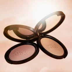 Make Up For Ever Pro Glow Highlighter