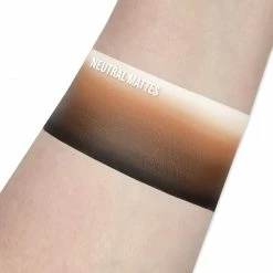 New Gavissi Neutral Matte Split Liner