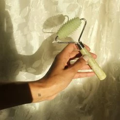 Esker Beauty Allover Roller