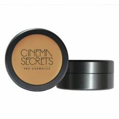 Face Cinema Secrets Ultimate Foundation 300 Series